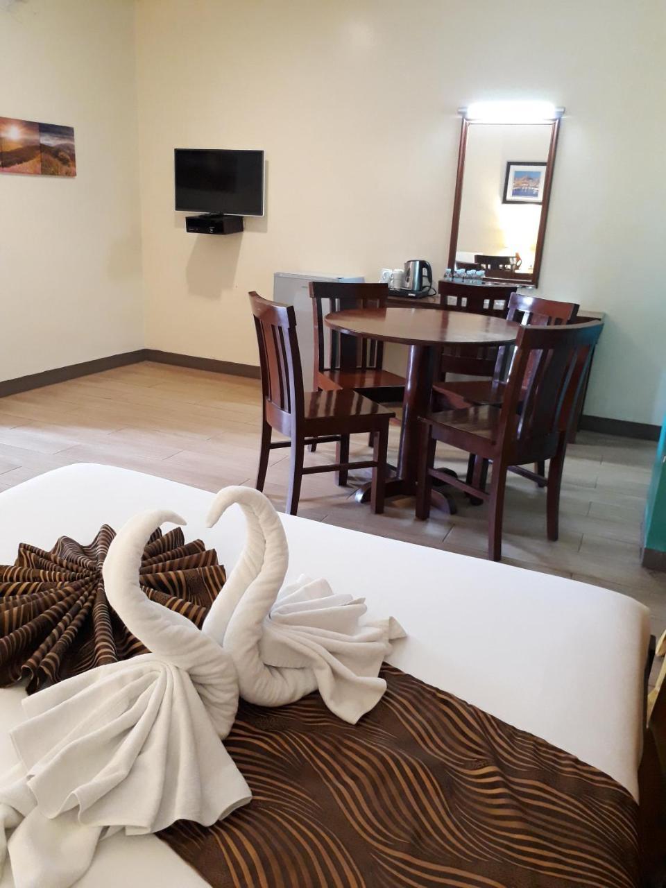 Sea Garden Resort Iloilo Luaran gambar